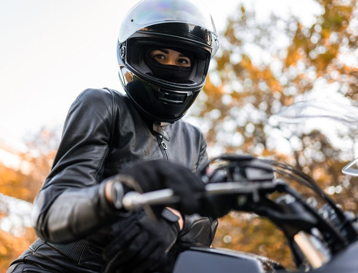 Quali caratteristiche deve avere il sottocasco moto invernale?