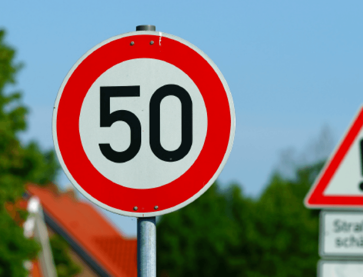 cartello stradale limite 50 Km/h