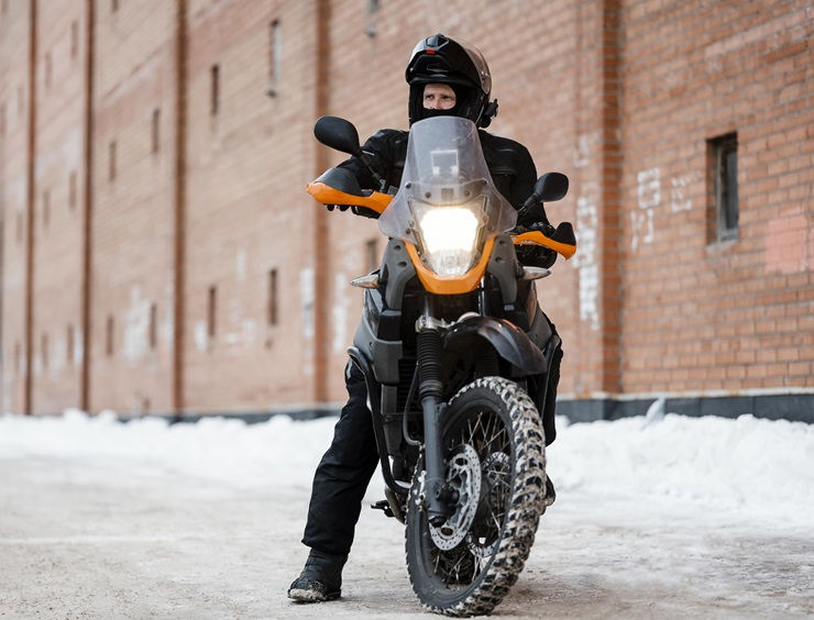 A cosa serve il sottocasco in moto?