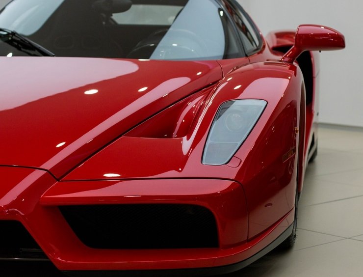 auto sportiva lucidata
